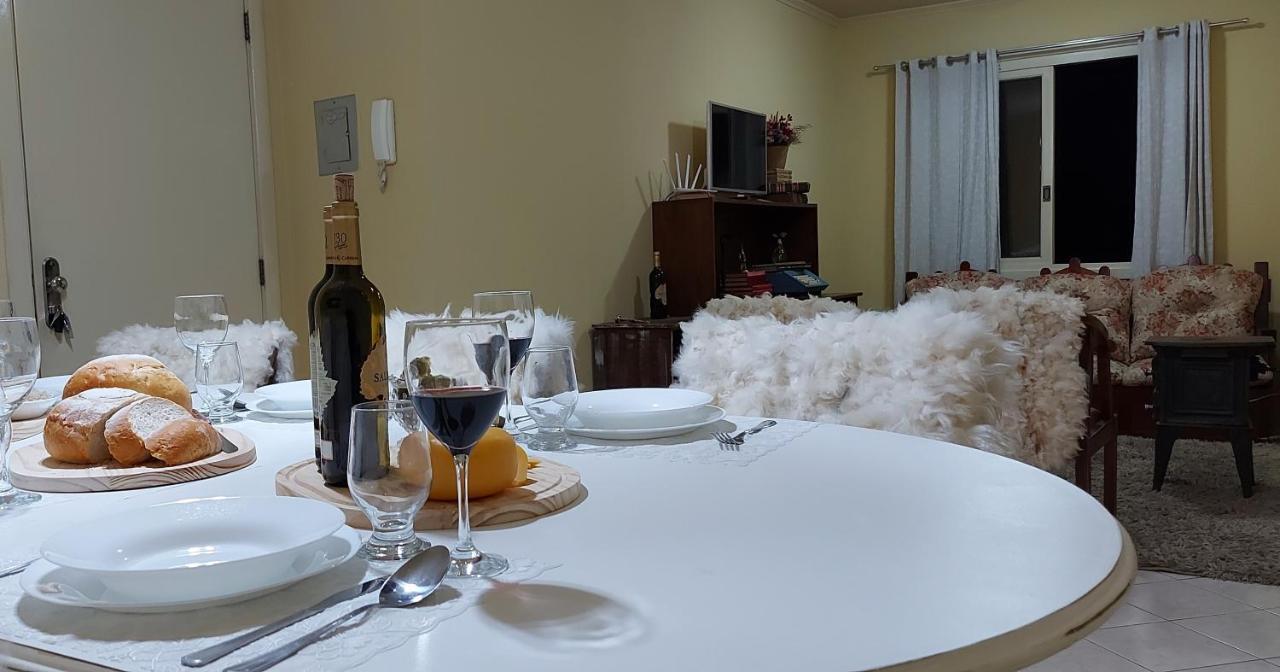 Flat Requintado E Muito Aconchegante! Apartman Canela Kültér fotó