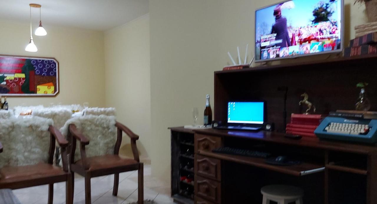 Flat Requintado E Muito Aconchegante! Apartman Canela Kültér fotó